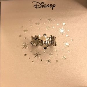 Disney Minnie Mouse ring